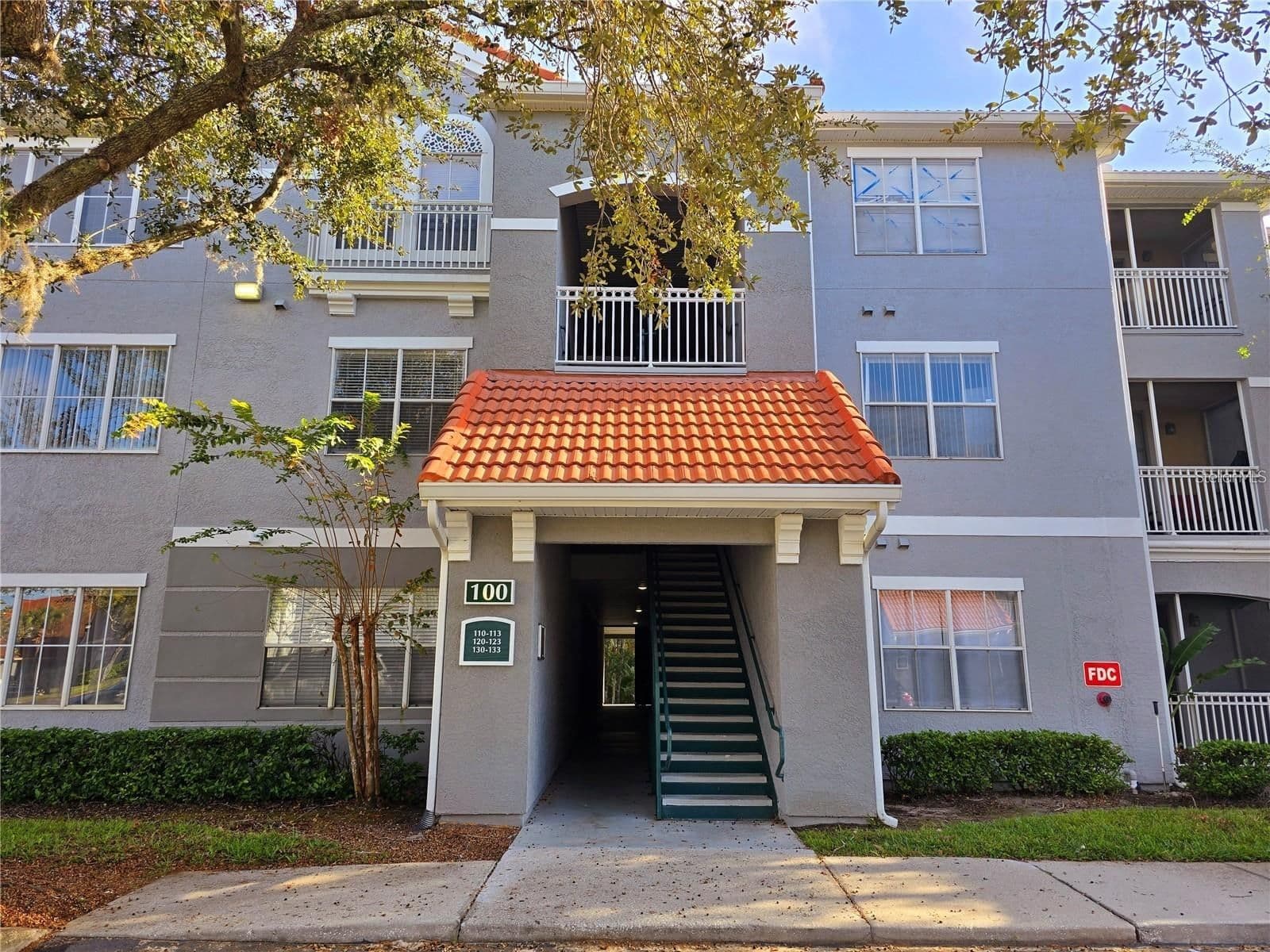 18001 RICHMOND PLACE, Tampa, FL