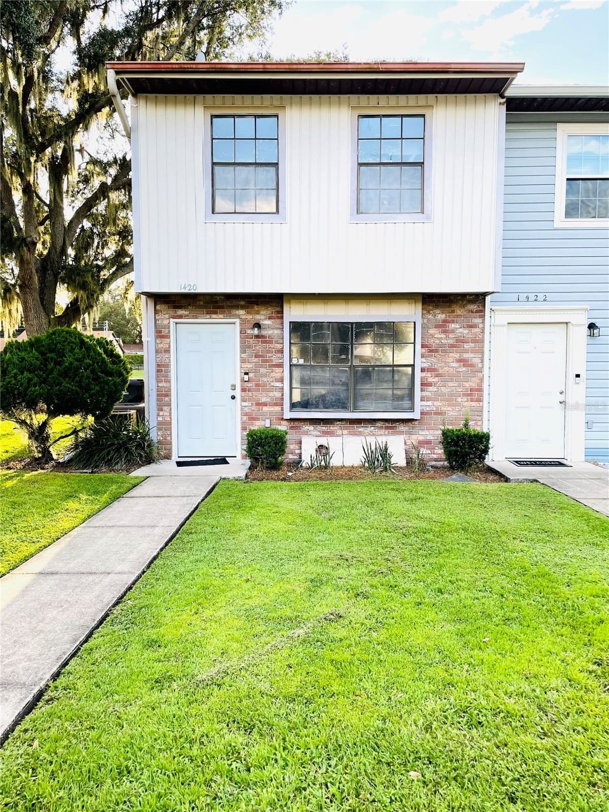 1420 RIDGE LAKE