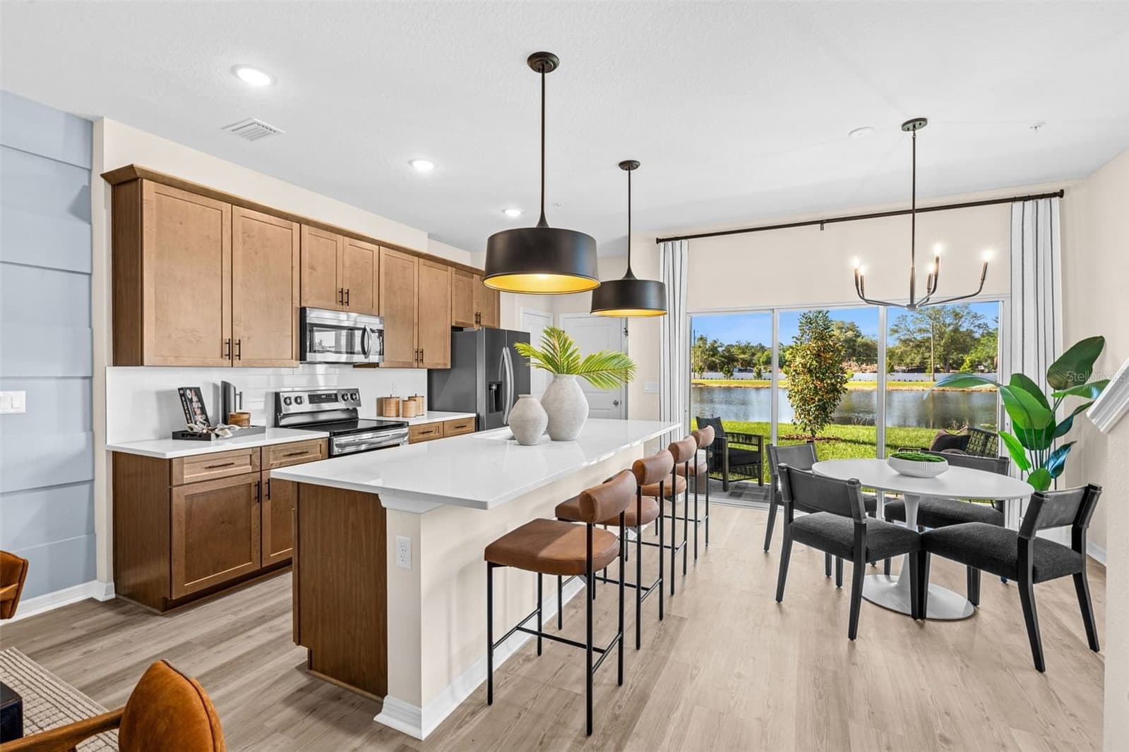 4947 WINDING RIVER