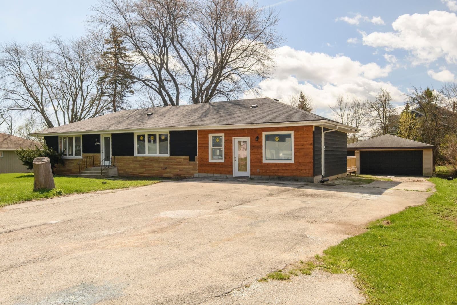 10535 Bradley