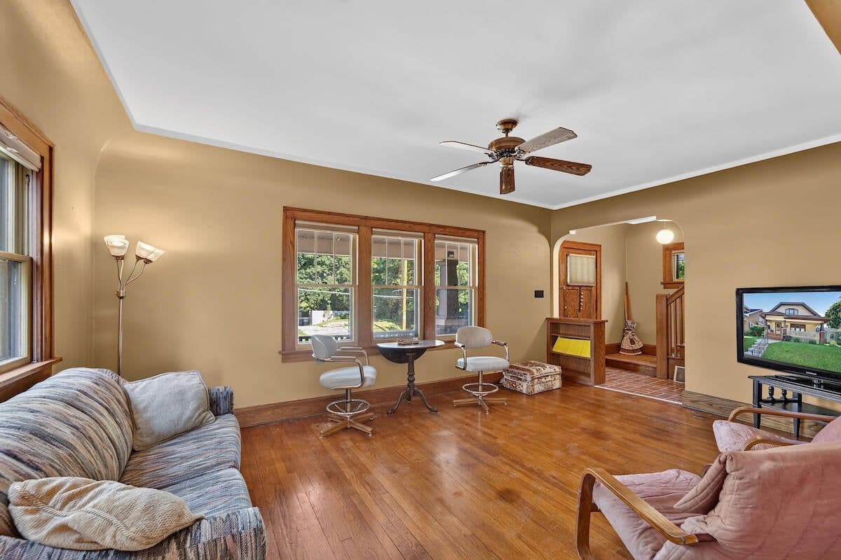 1127 Jefferson
