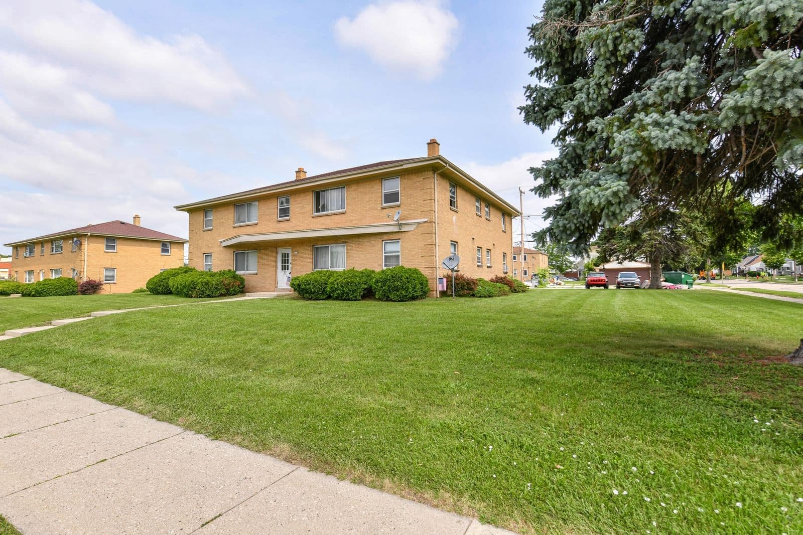 2410 Howard