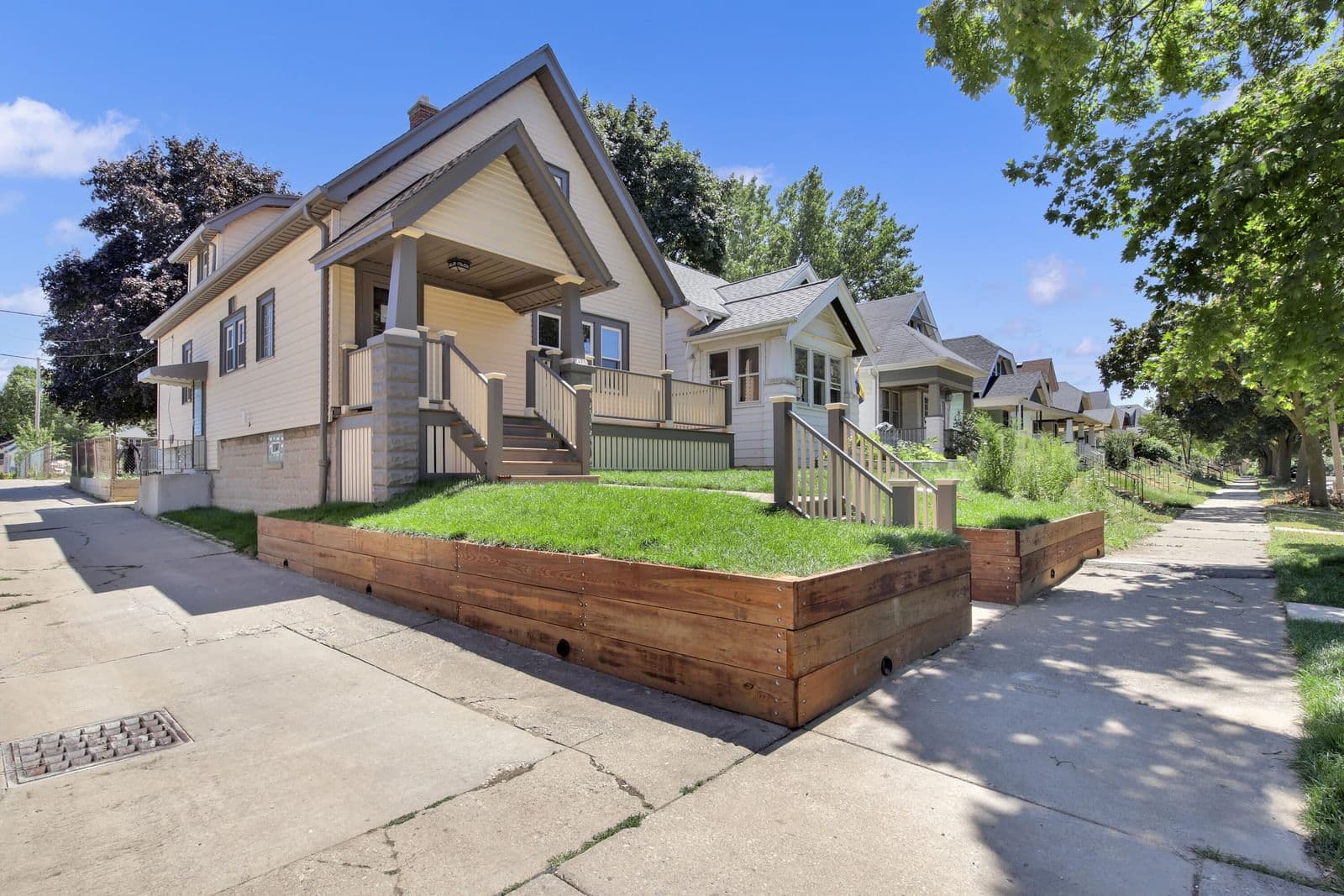 3480 Bremen, Milwaukee, WI