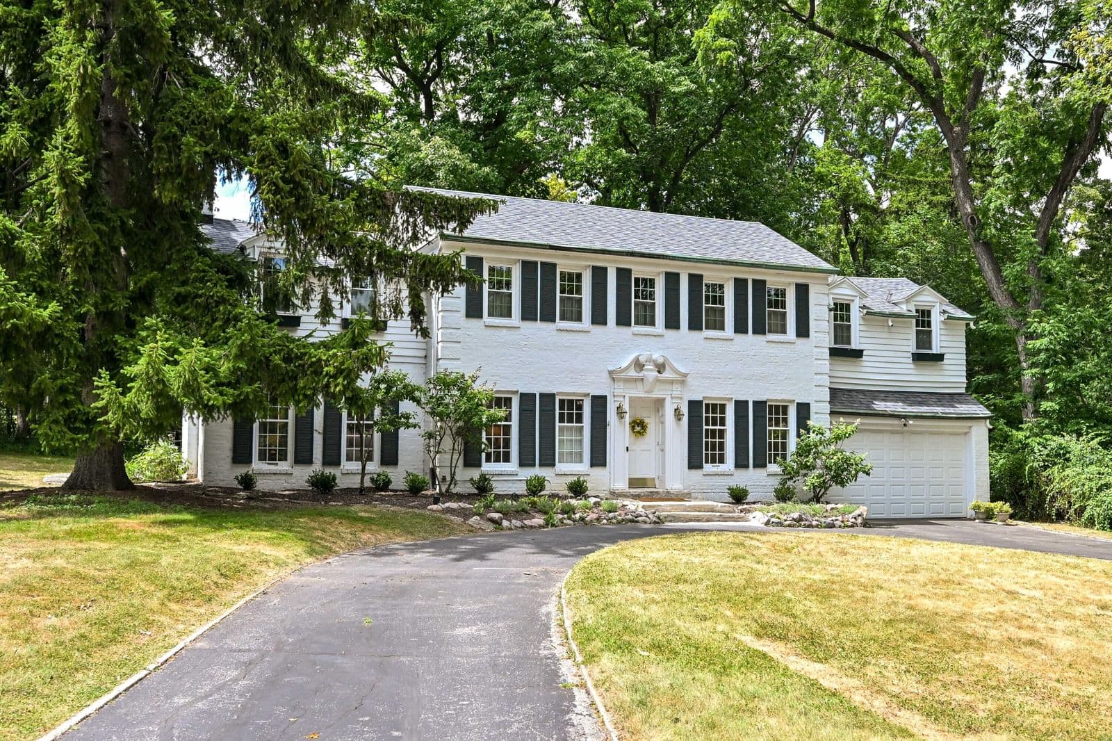 1065 Lower Ridgeway