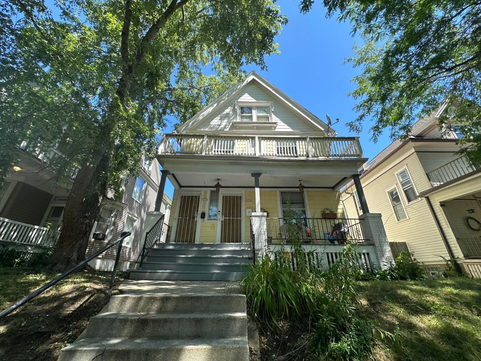 3032 Booth, Milwaukee, WI