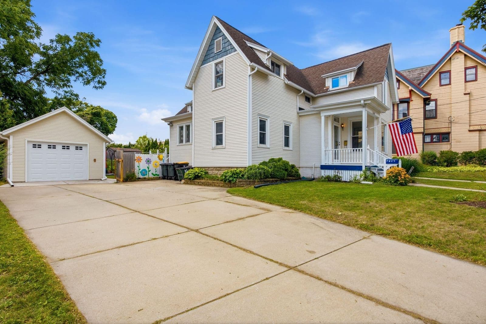 7405 Milwaukee