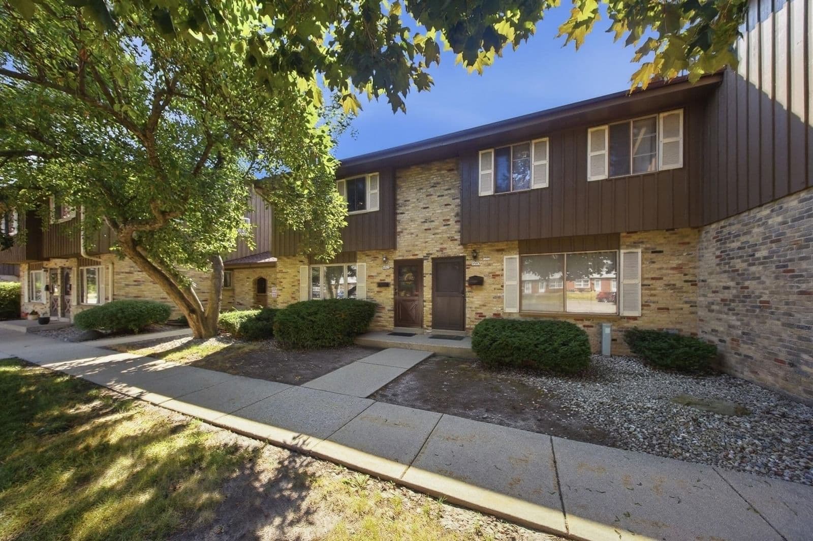 9901 Beloit