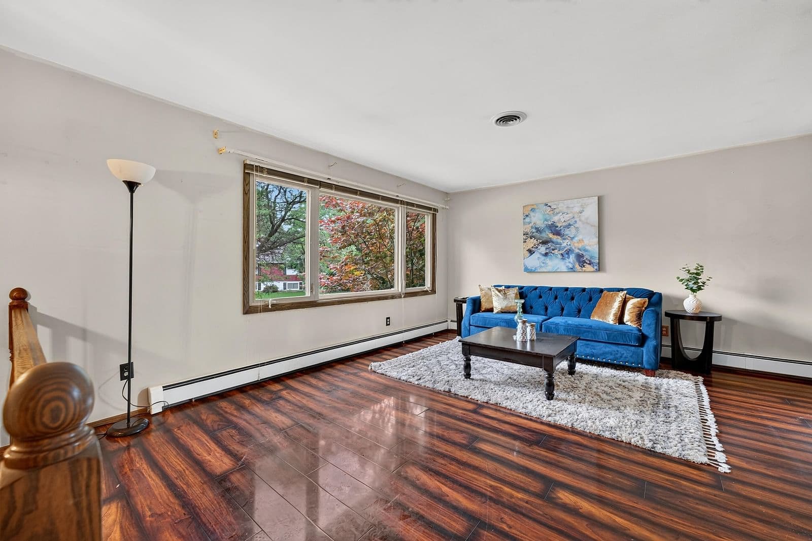 1711 Clayton Crest