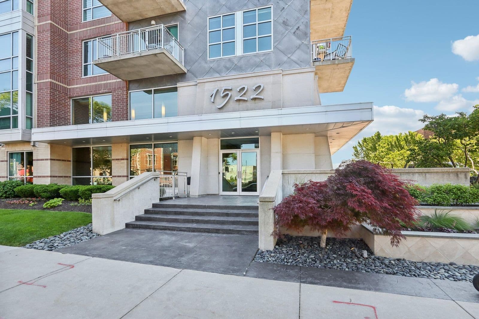 1522 Prospect