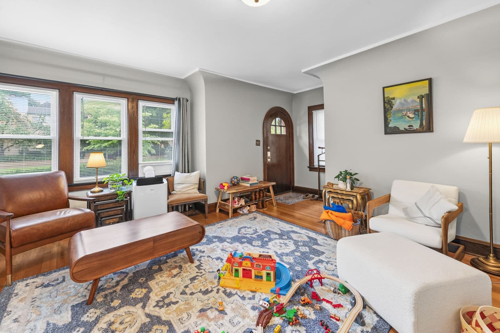 1554 Hampton