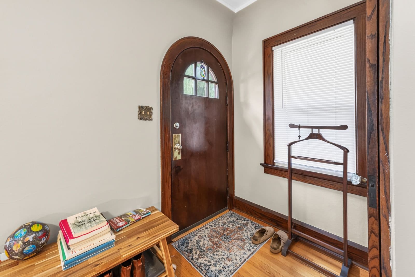 1554 Hampton