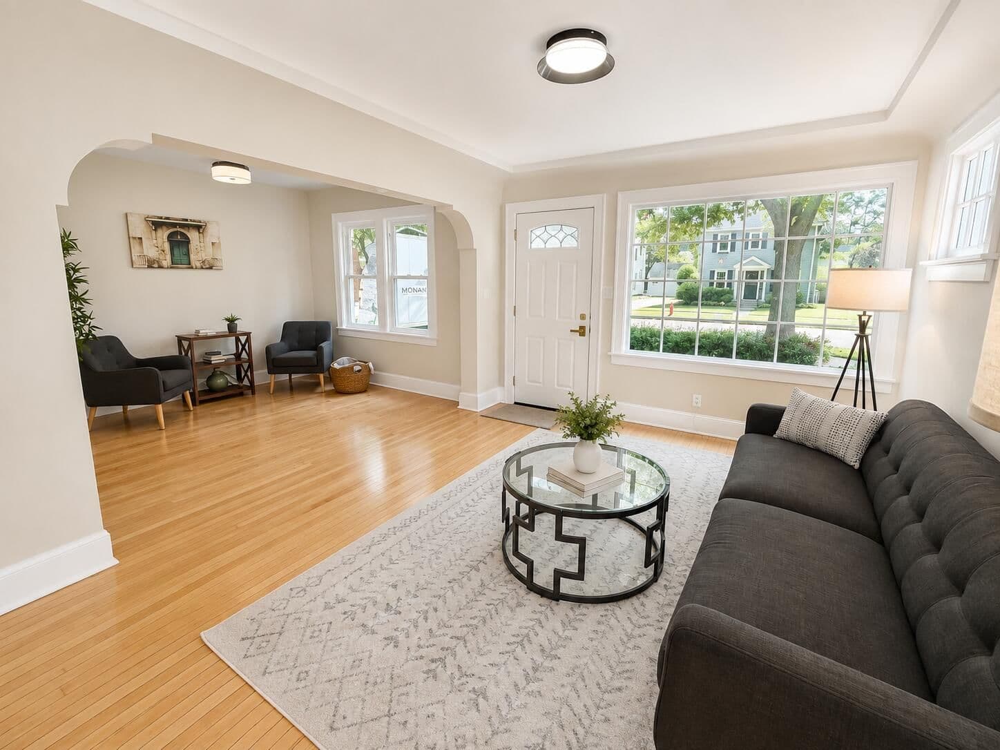4937 Hollywood