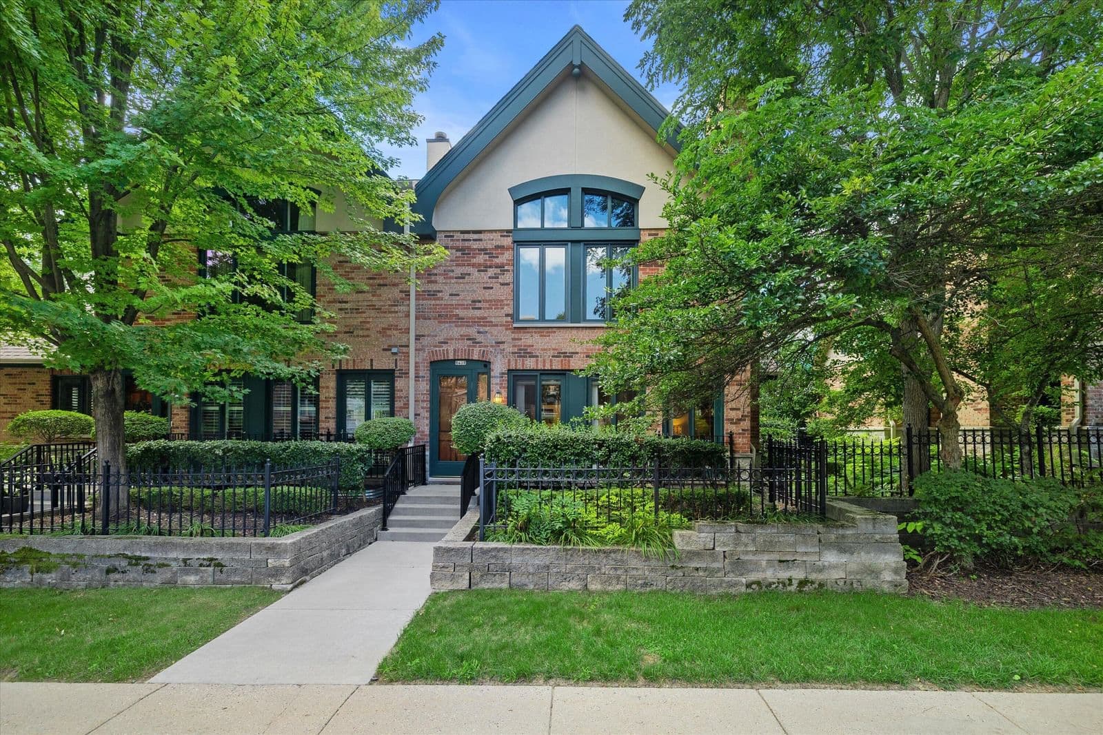 1421 Humboldt