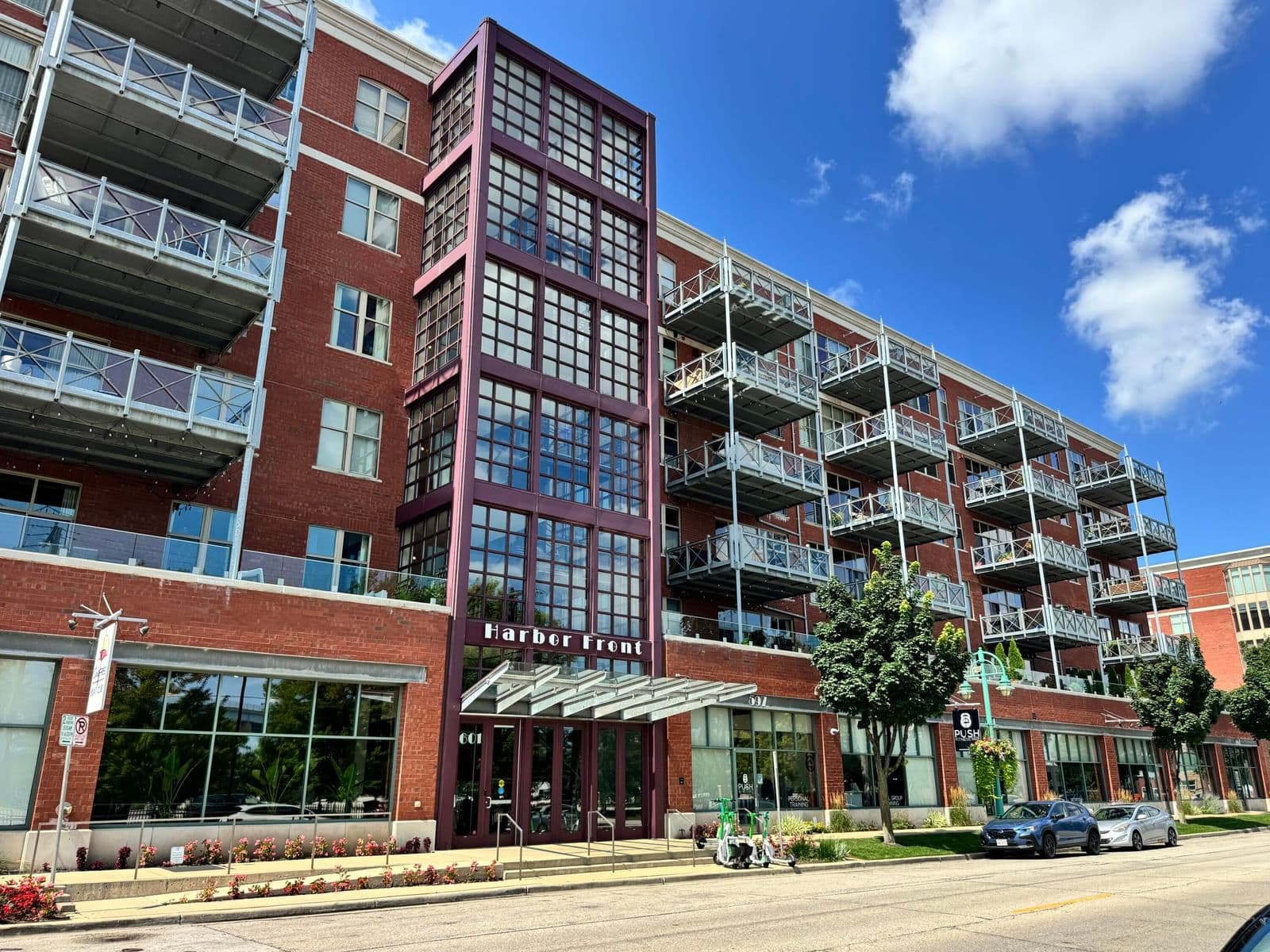 601 Erie, Milwaukee, WI