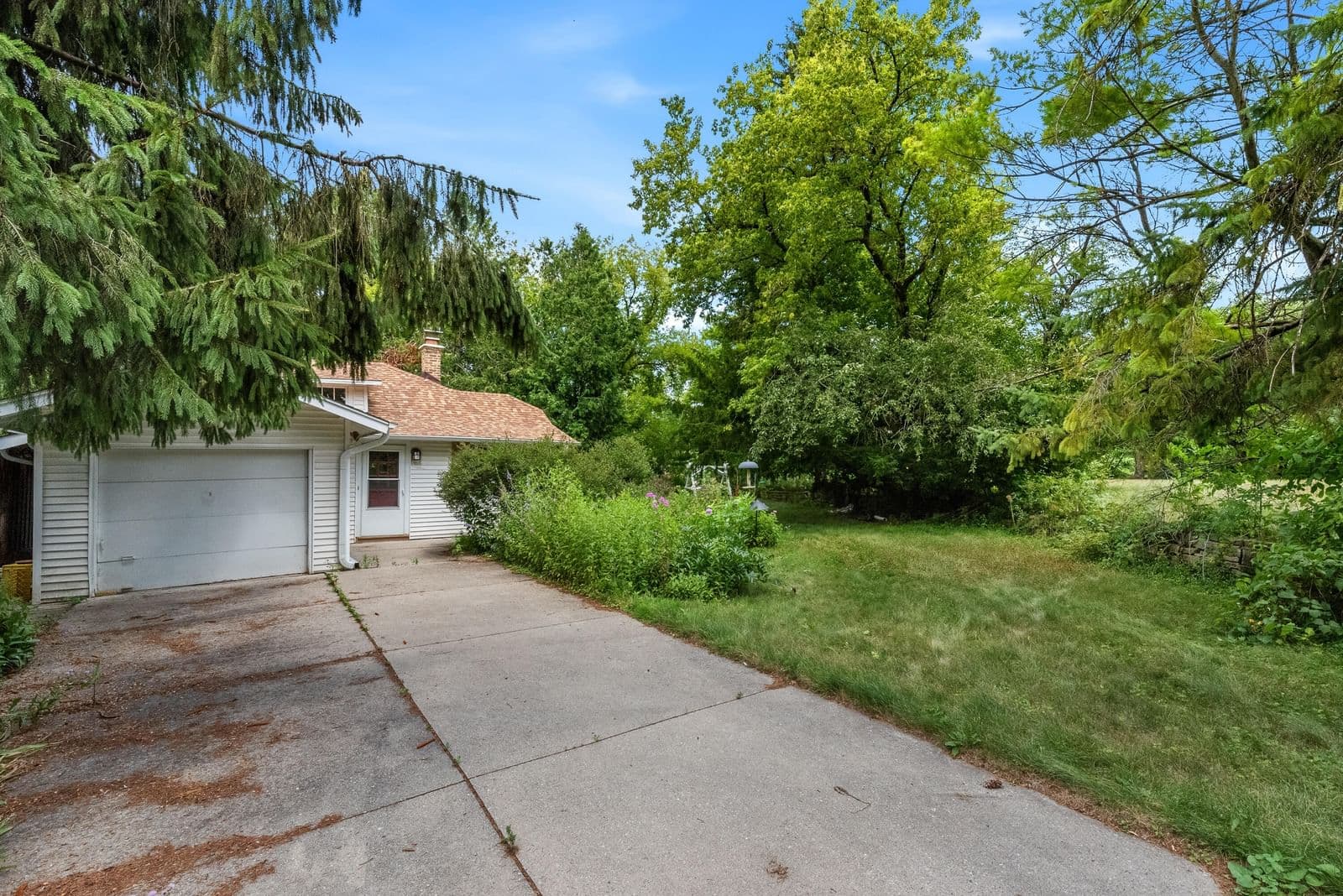500 Riverview