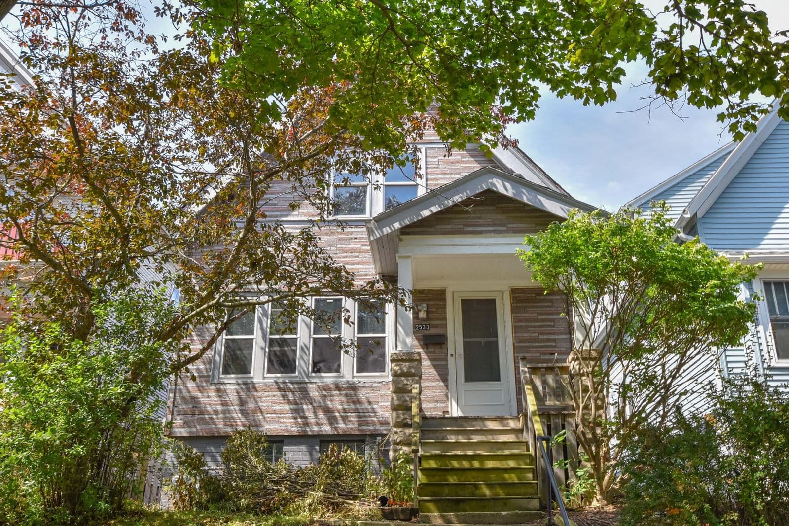 2533 Fratney, Milwaukee, WI