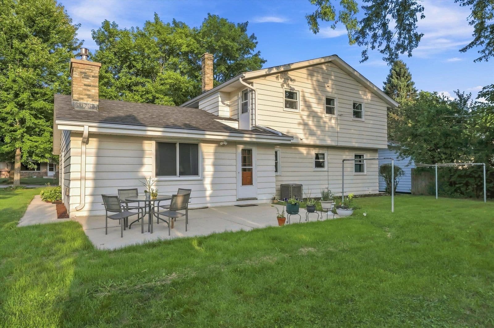 931 Fairview