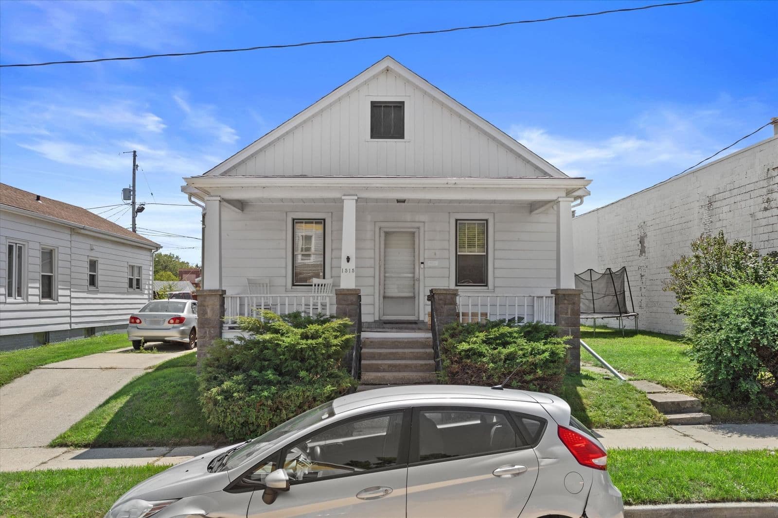 1515 Lombard