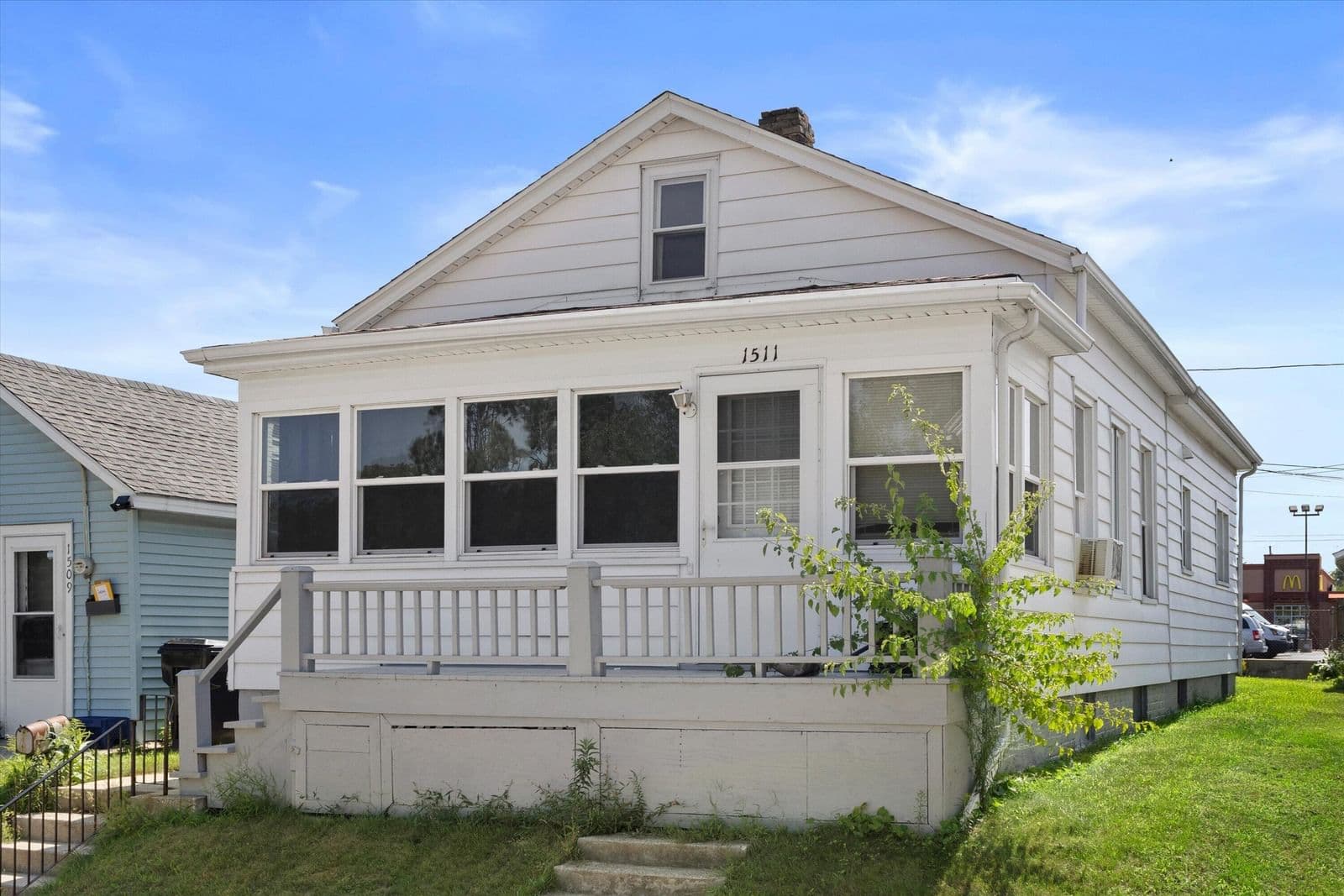 1511 Lombard