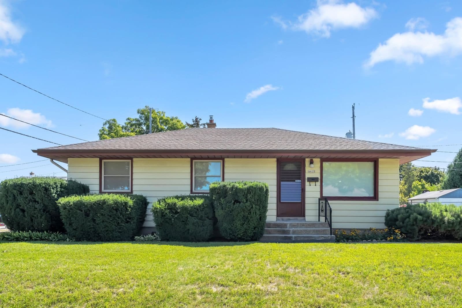 4418 Kentucky