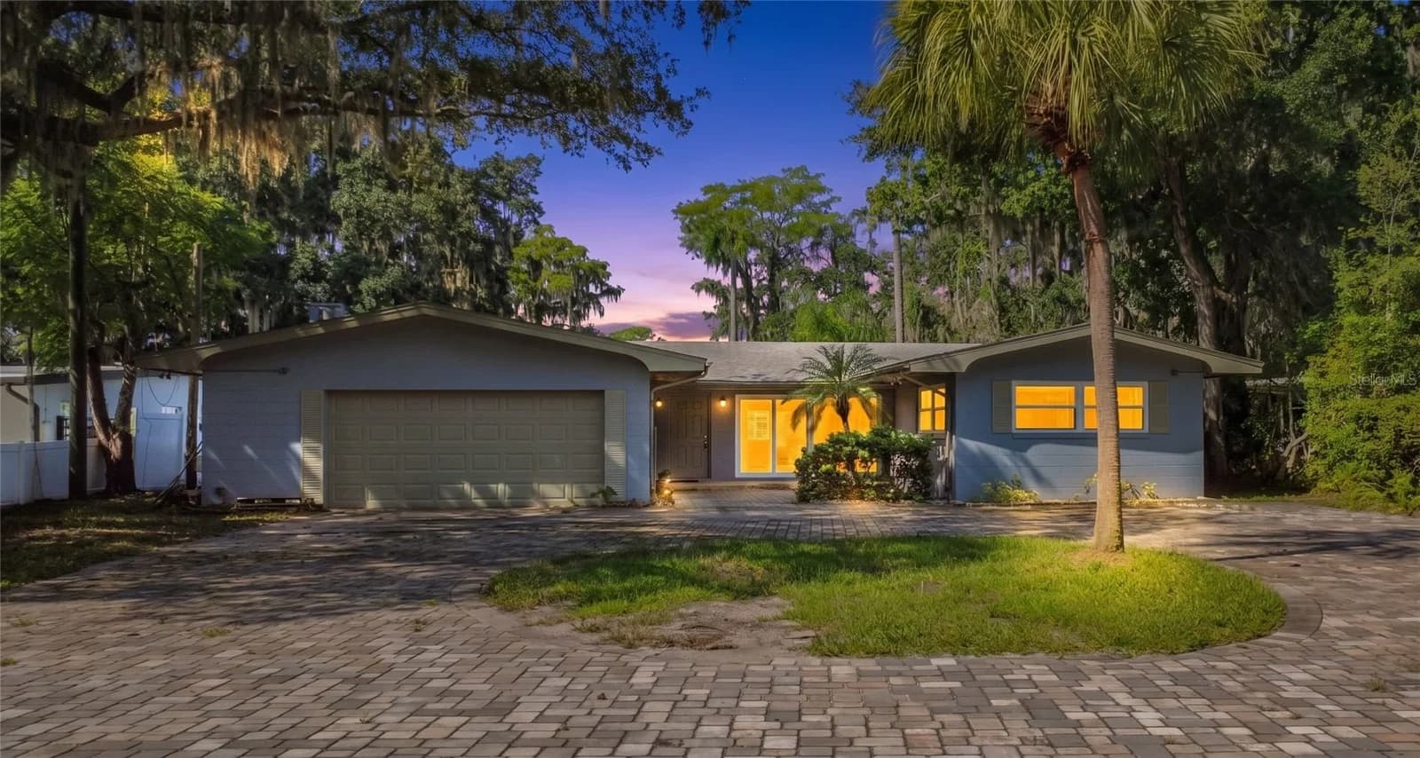 5400 LAKE JESSAMINE