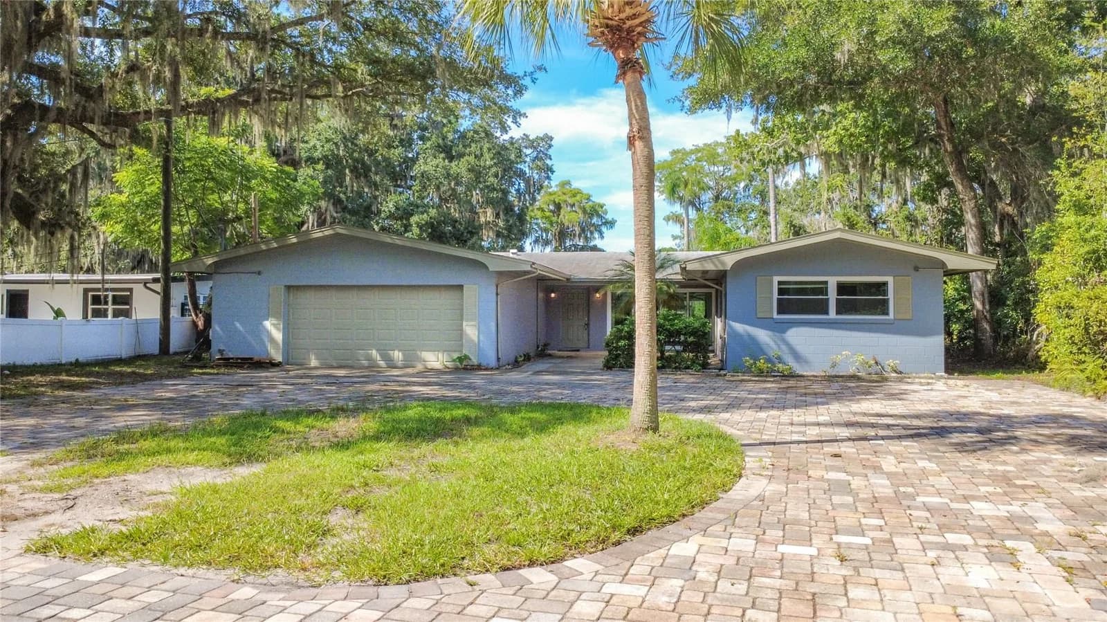 5400 LAKE JESSAMINE