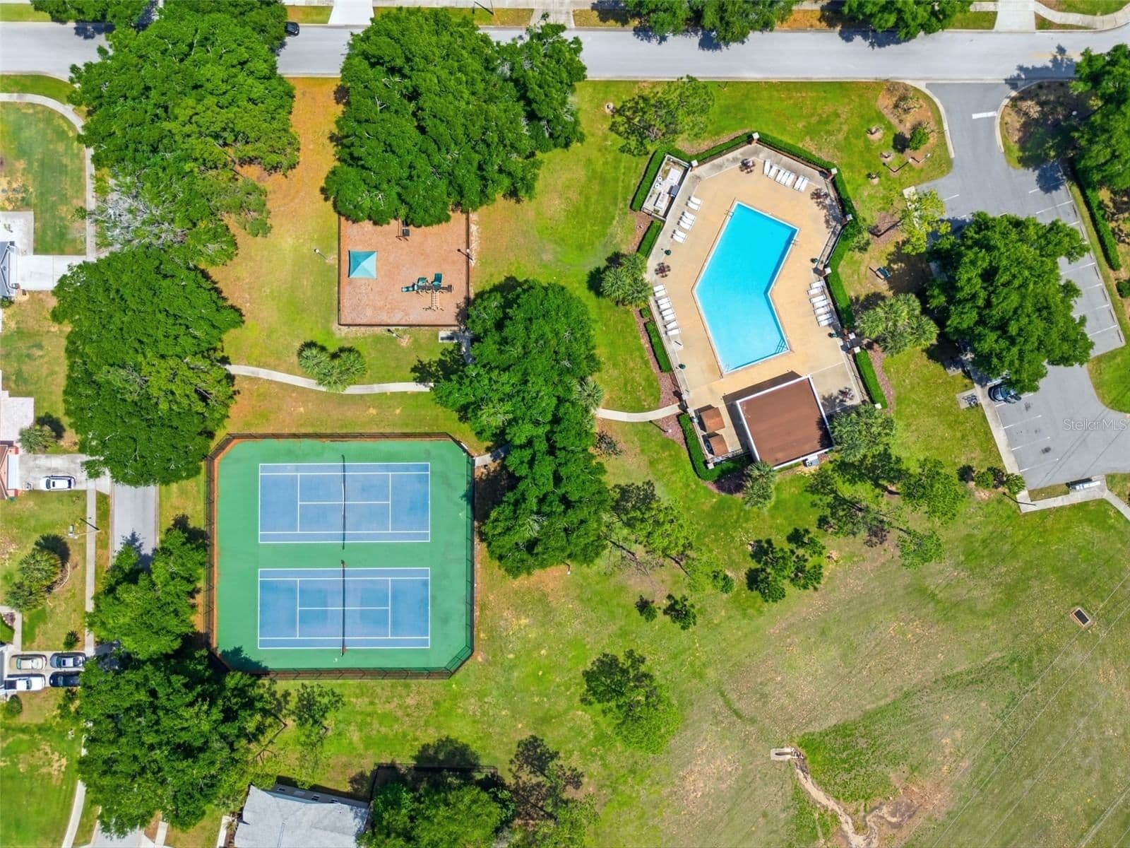 14715 GREATER PINES