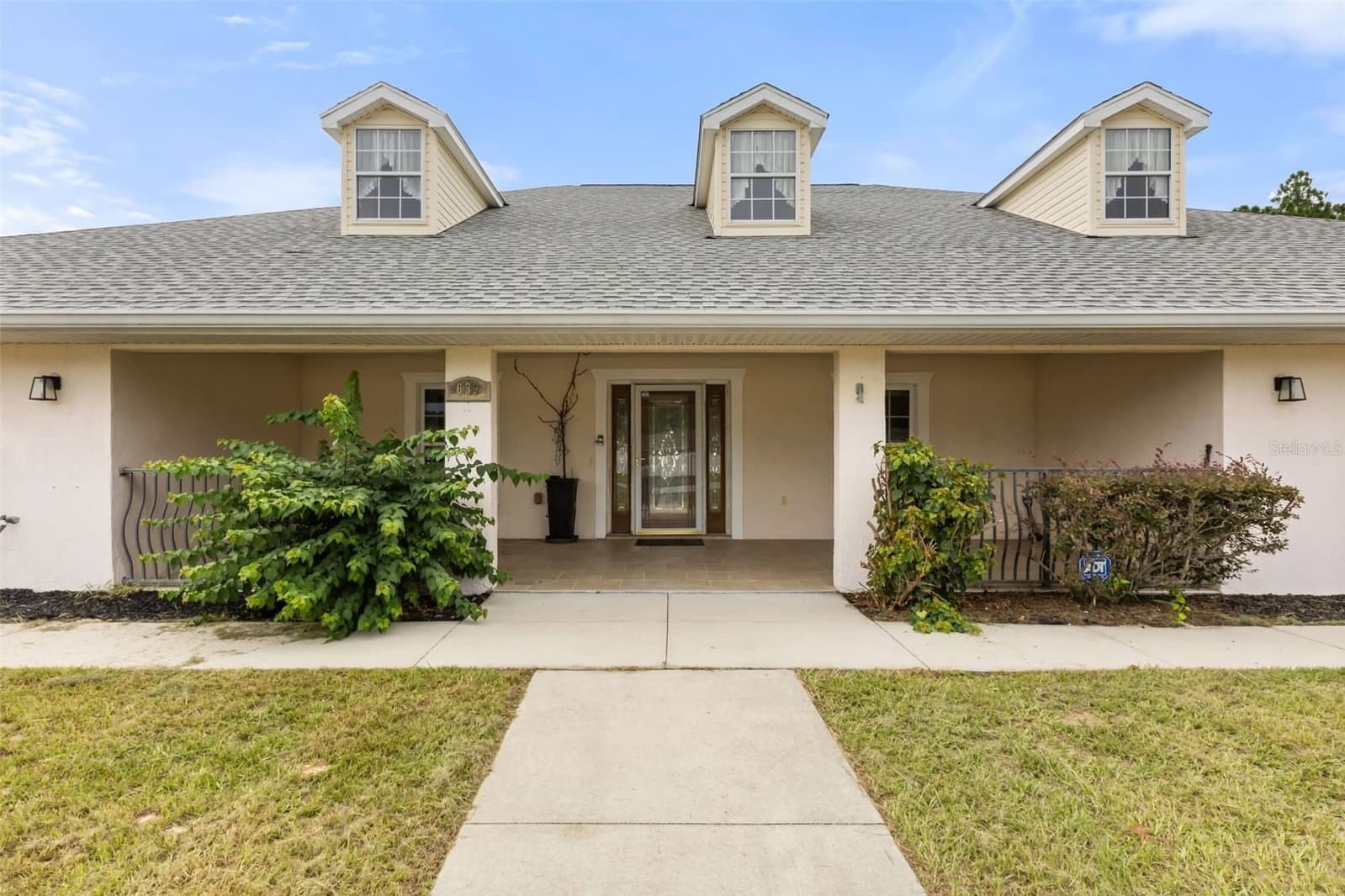 639 MARION OAKS