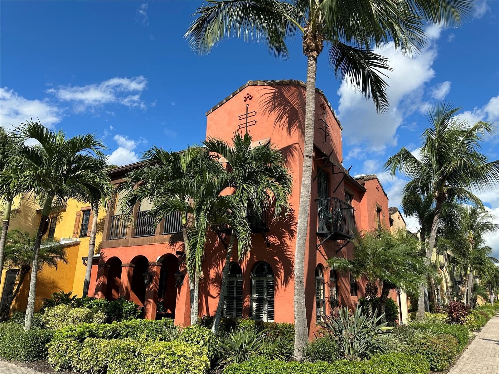 11220 PASEO GRANDE