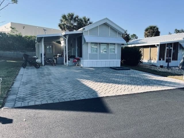 2429 LIMEWOOD
