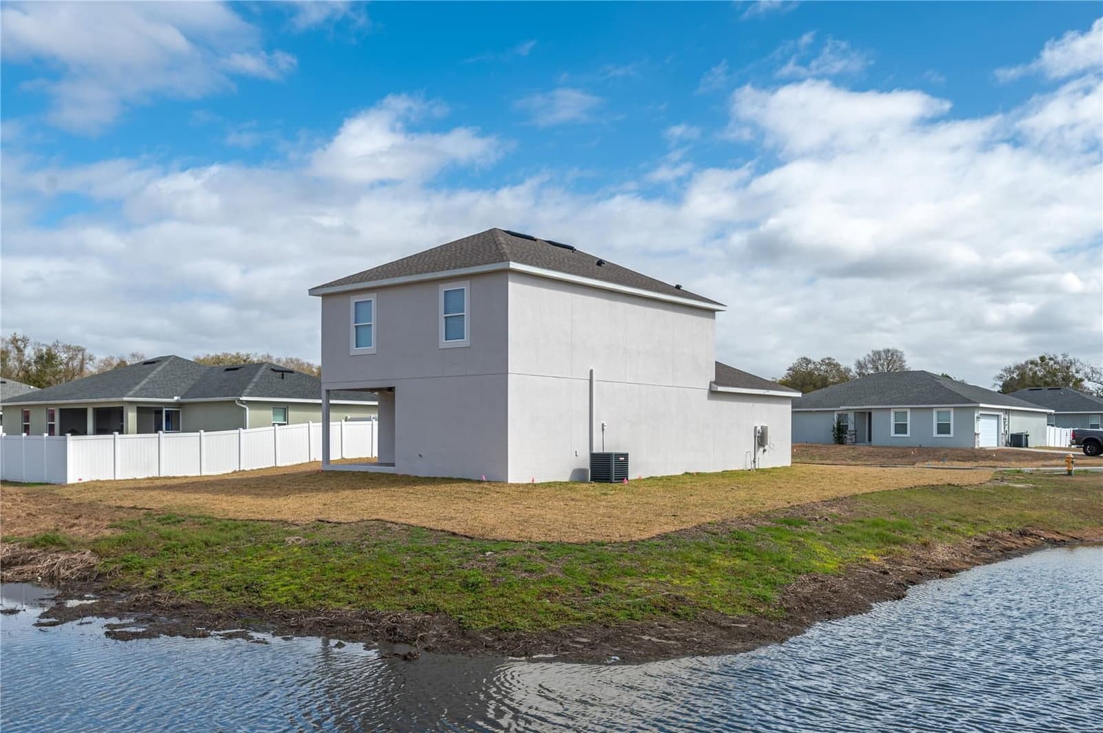 2169 SUTTON RIDGE