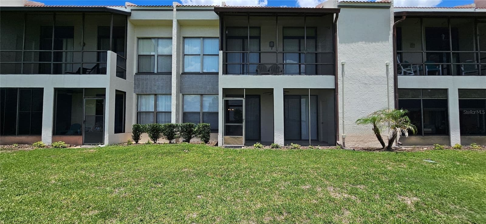 105 LAUREL COVE