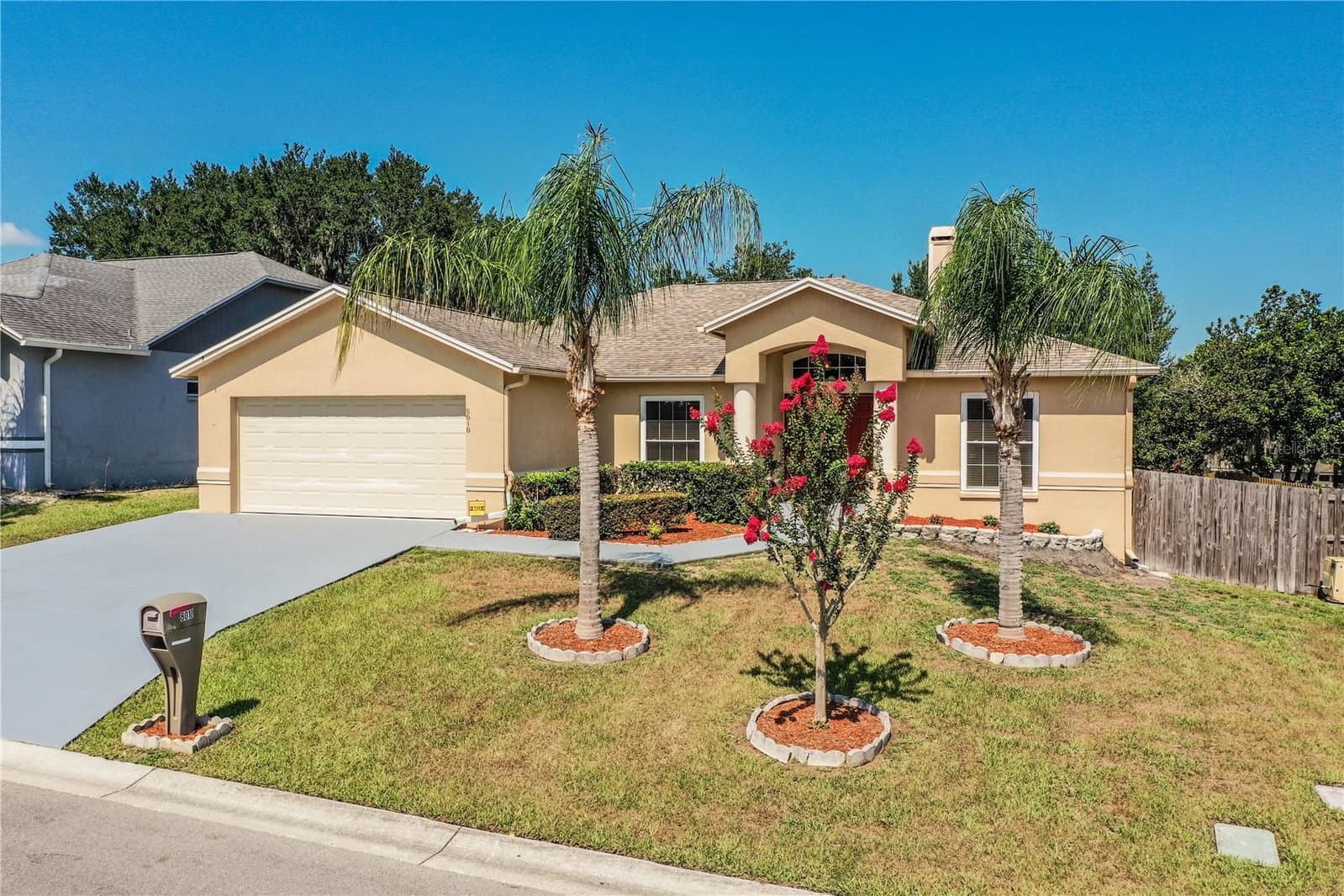 8010 ASHLEY POINTE