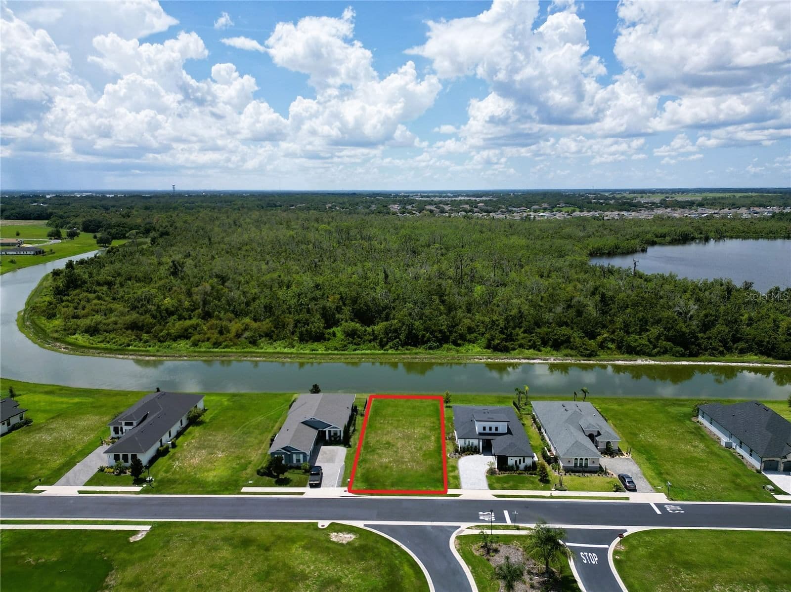 465 ADAMS VIEW