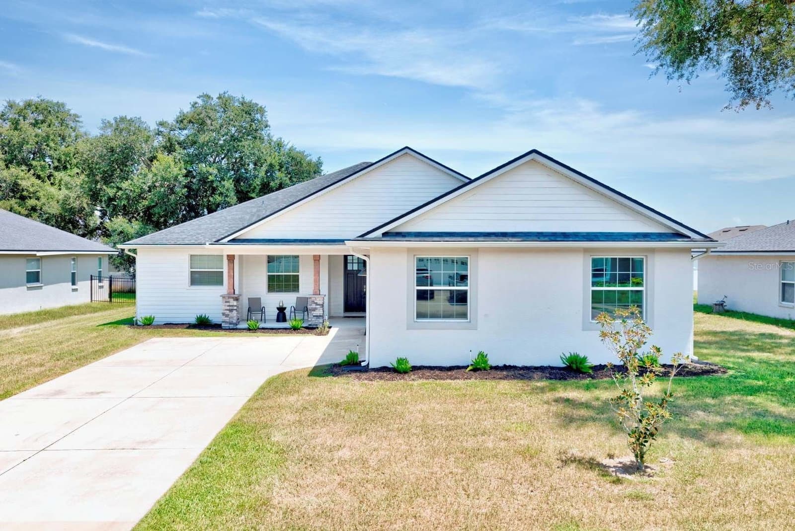 1415 MAGNOLIA