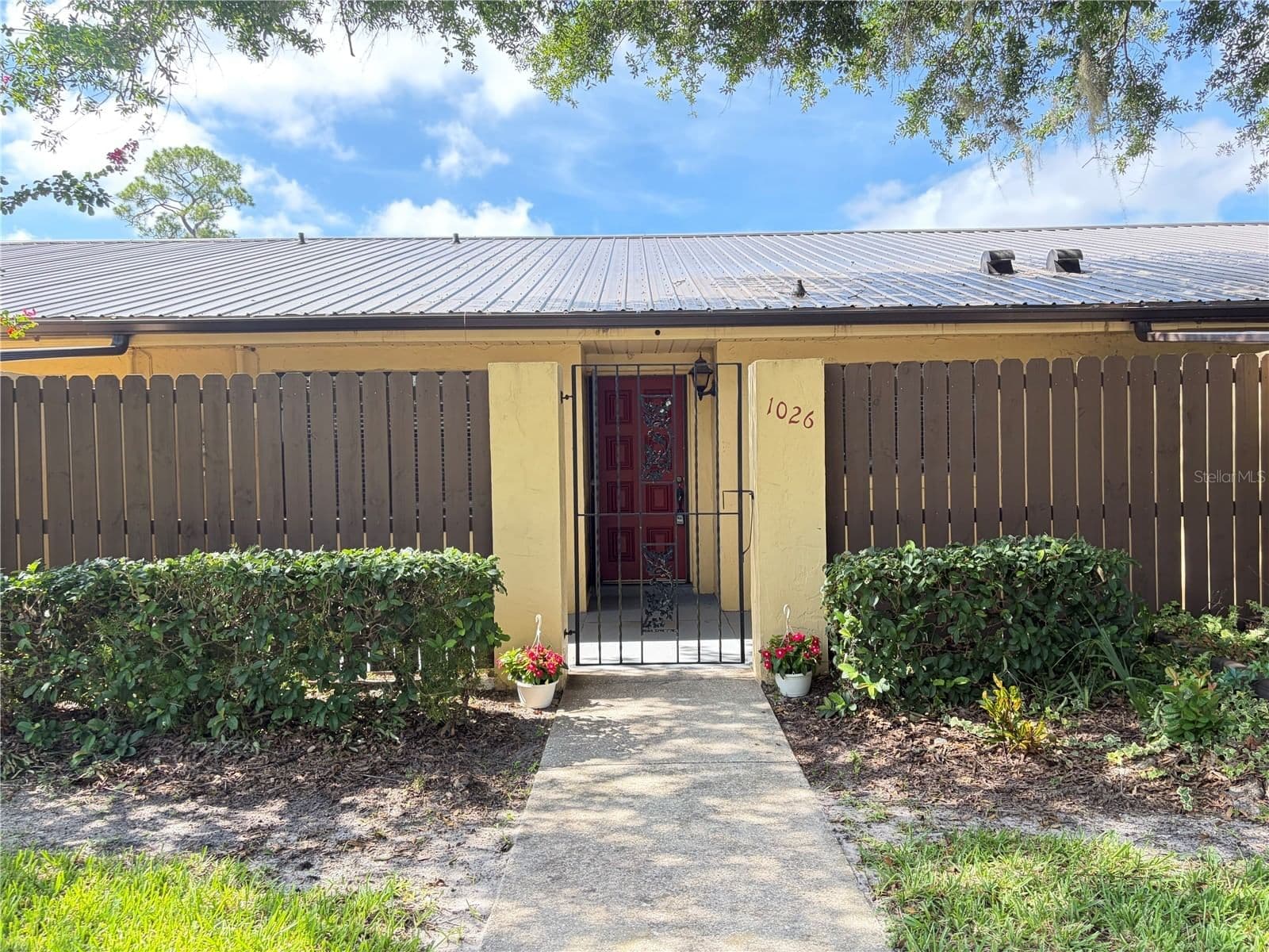 1026 MEDINAH, Winter Haven, FL
