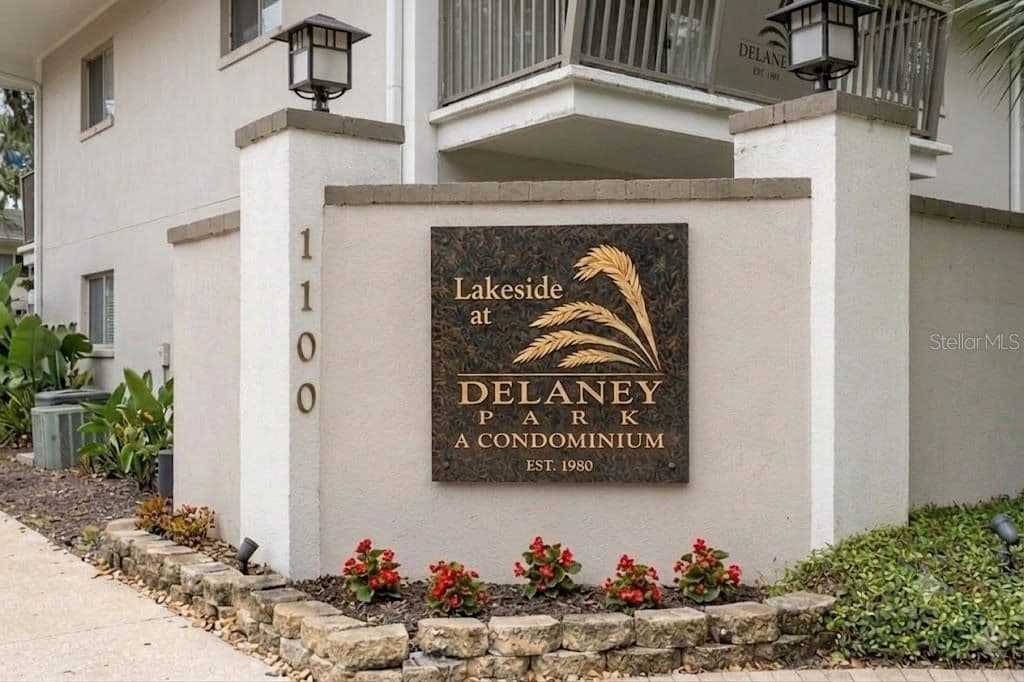 1100 DELANEY