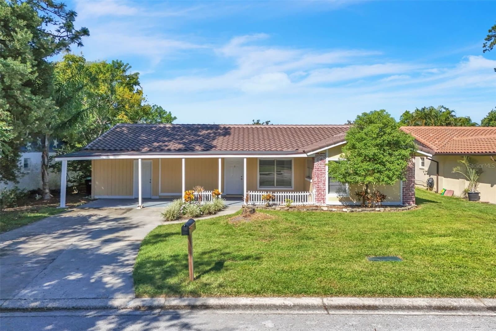 10626 DEERGRASS