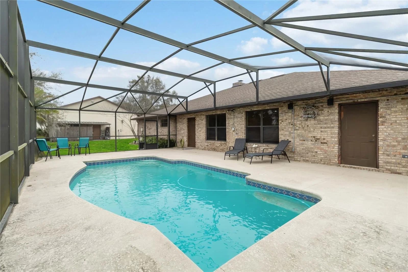18711 NORTHCLIFF
