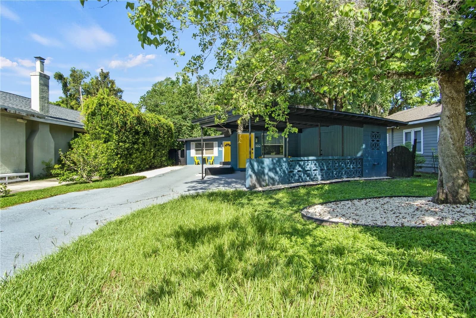 1612 & 1614 FERRIS