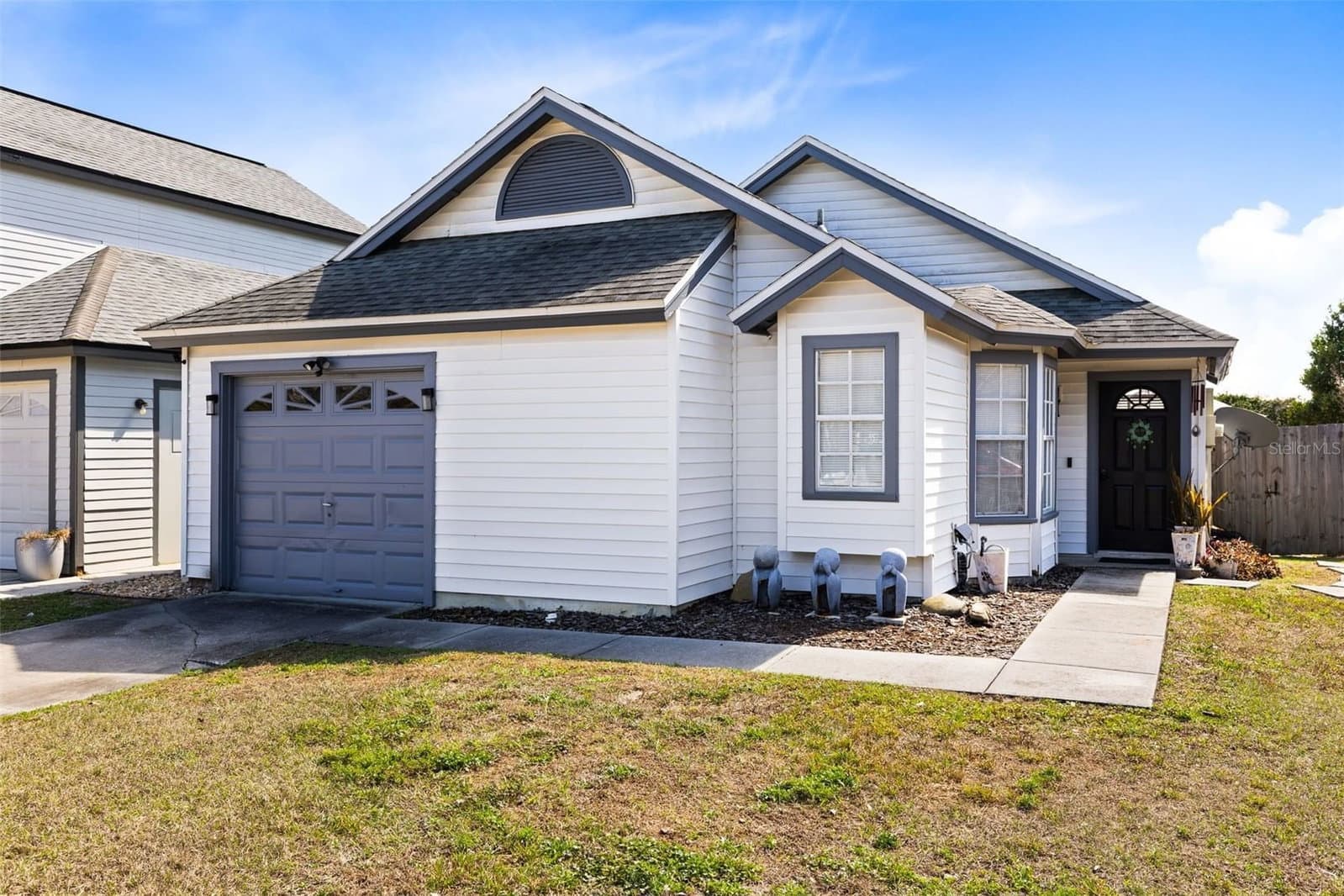 9808 SURREY RIDGE