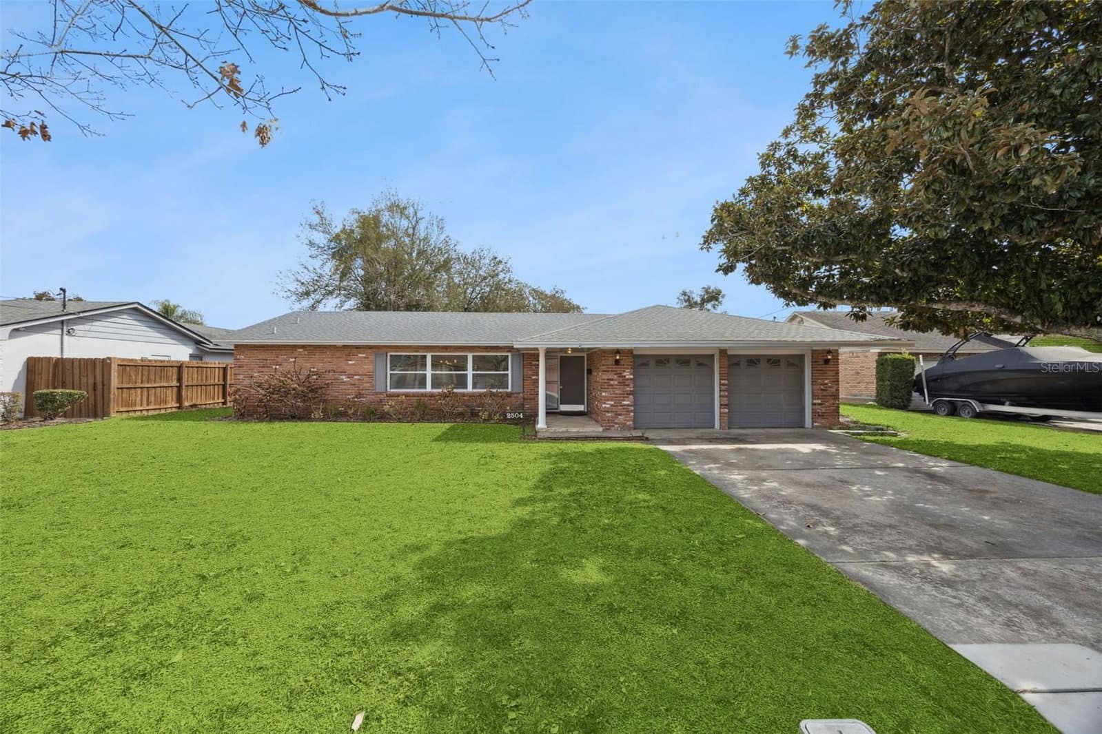 2504 LAUDERDALE