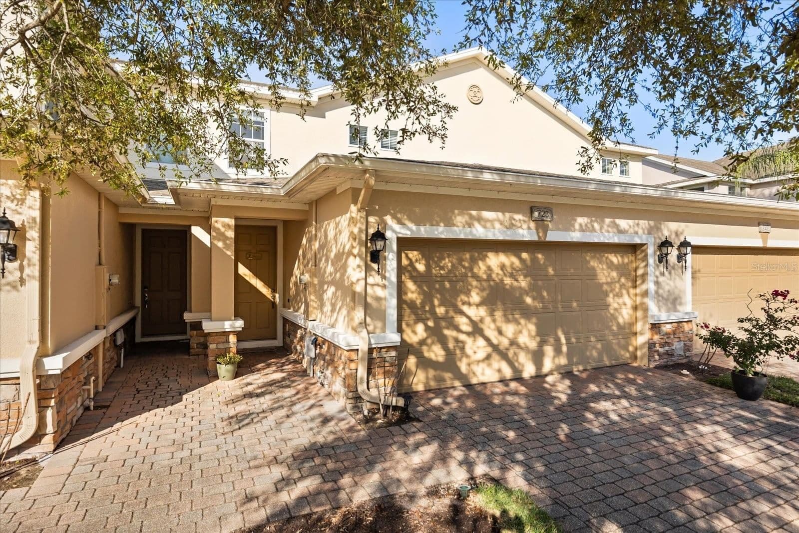 723 TERRACE SPRING