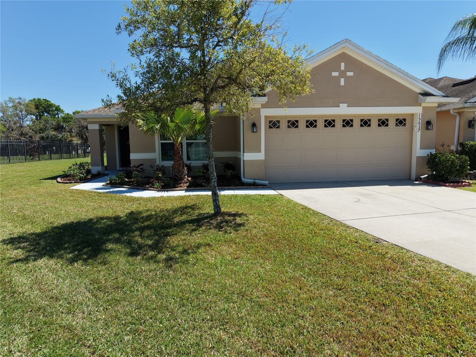 15637 CARINA DR