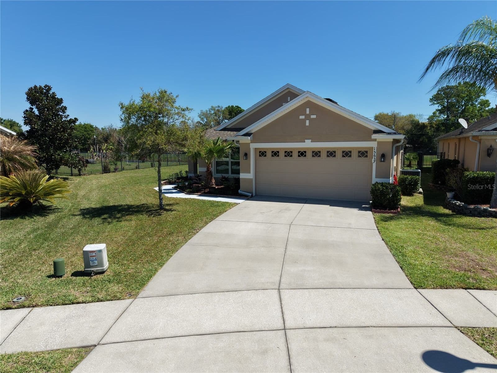 15637 CARINA DR