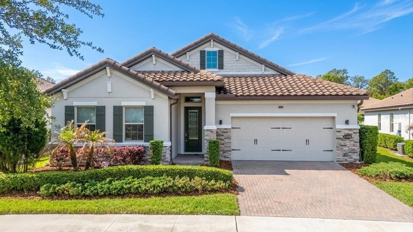 11209 LEMON LAKE