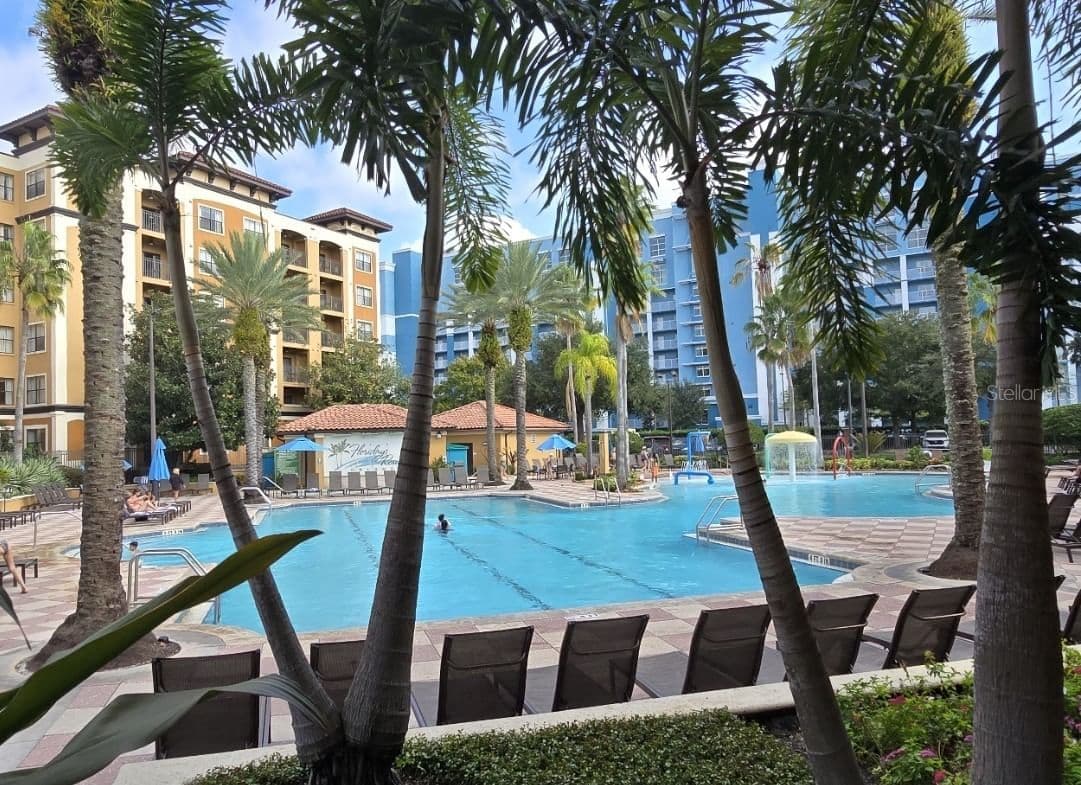 12556 FLORIDAYS RESORT