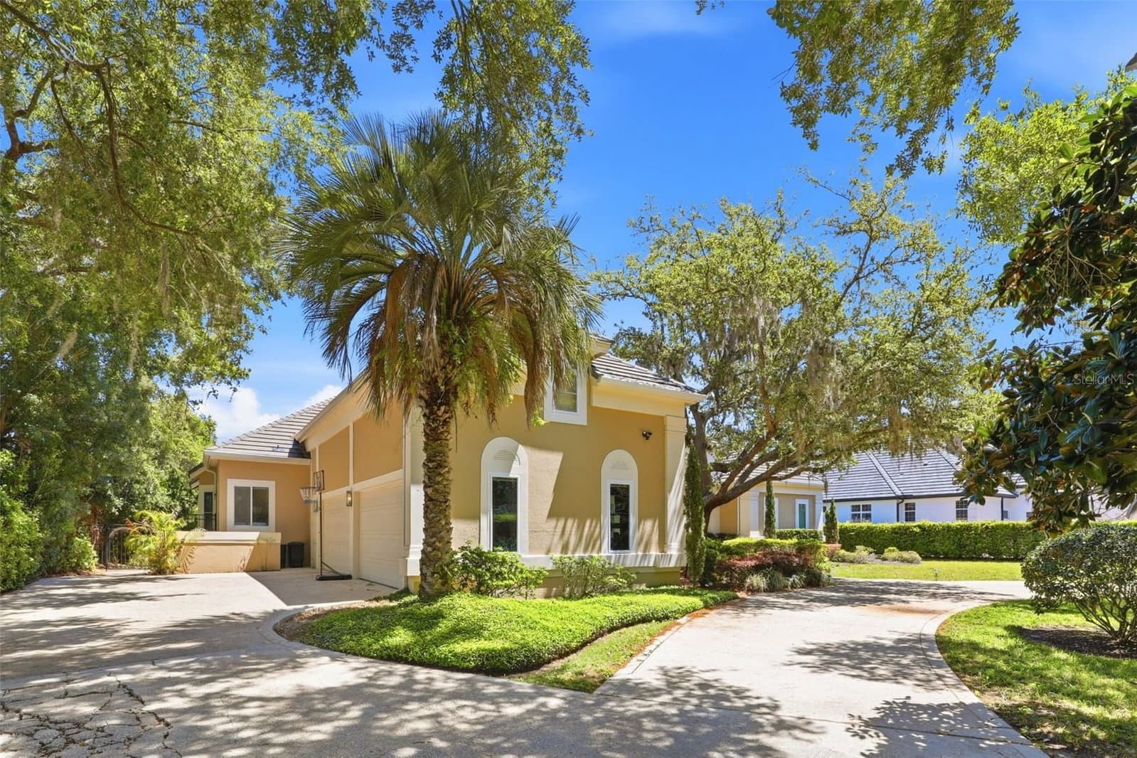 9151 POINT CYPRESS