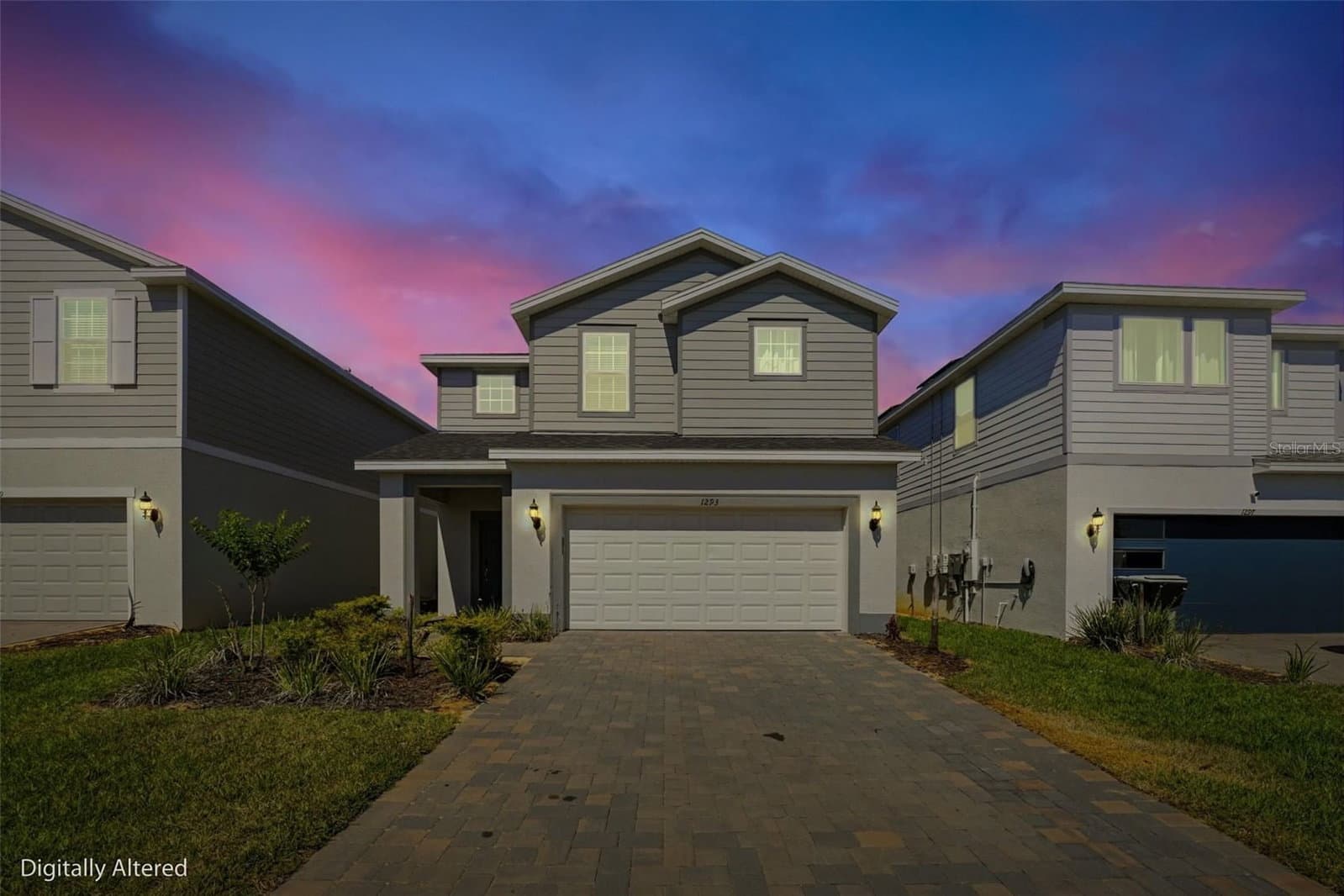 1293 EMERALD ROW