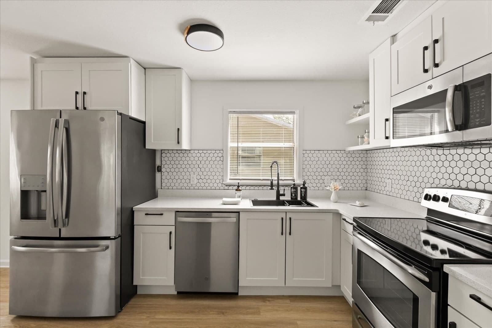2312 FORT KING